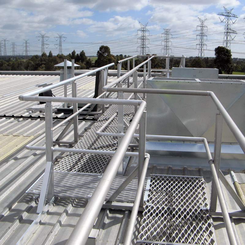 Aluminum walkway with handrails